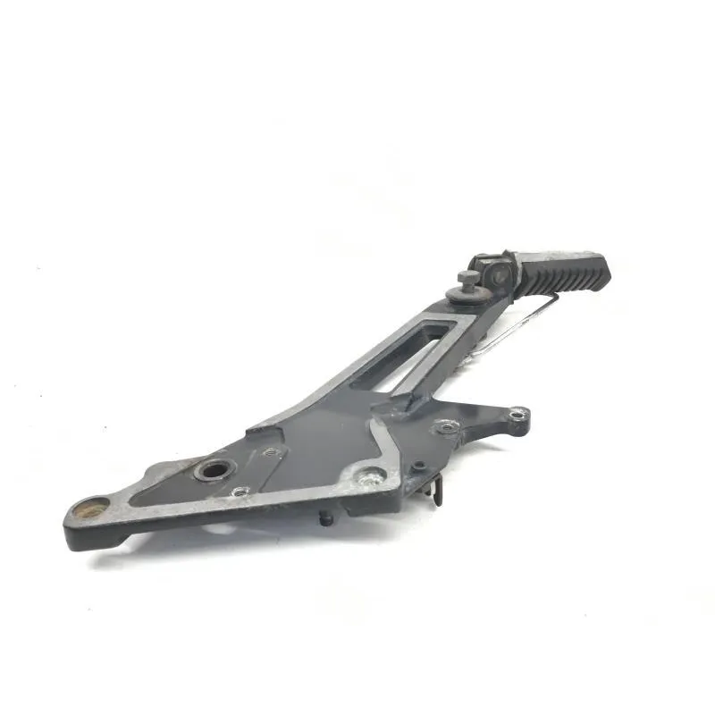 Platine et repose pieds arriere droit KAWASAKI GPZ 1000 RX 1986-1988