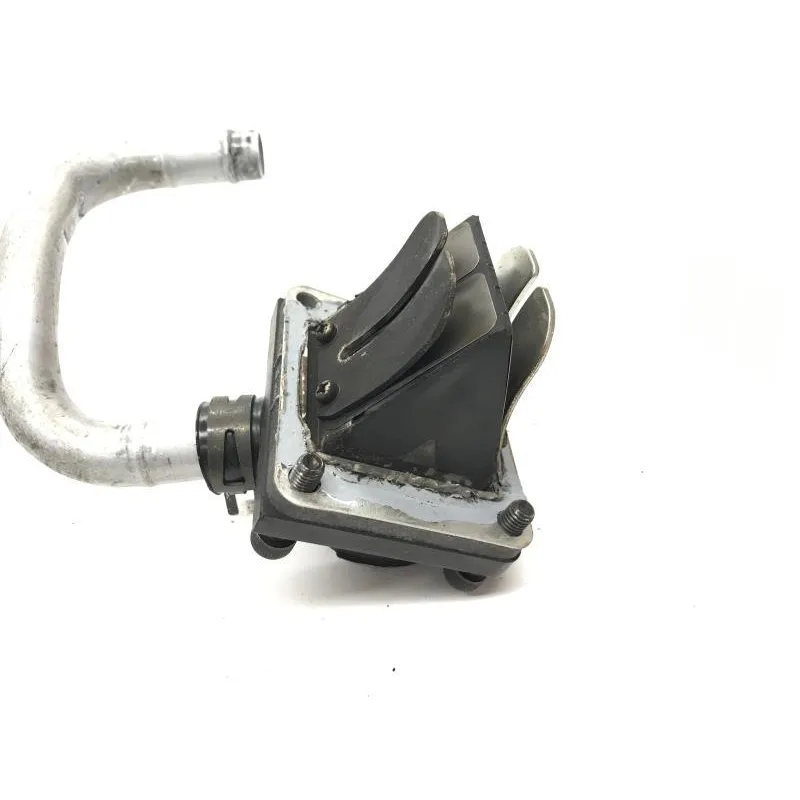 Boite a clapets YAMAHA RZ 250 R 1984 29L