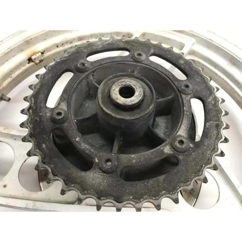 Jante arriere YAMAHA RZ 250 R 1984 29L