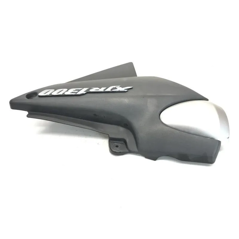 Cache carenage sous selle gauche YAMAHA XJR 1300 1999-2001