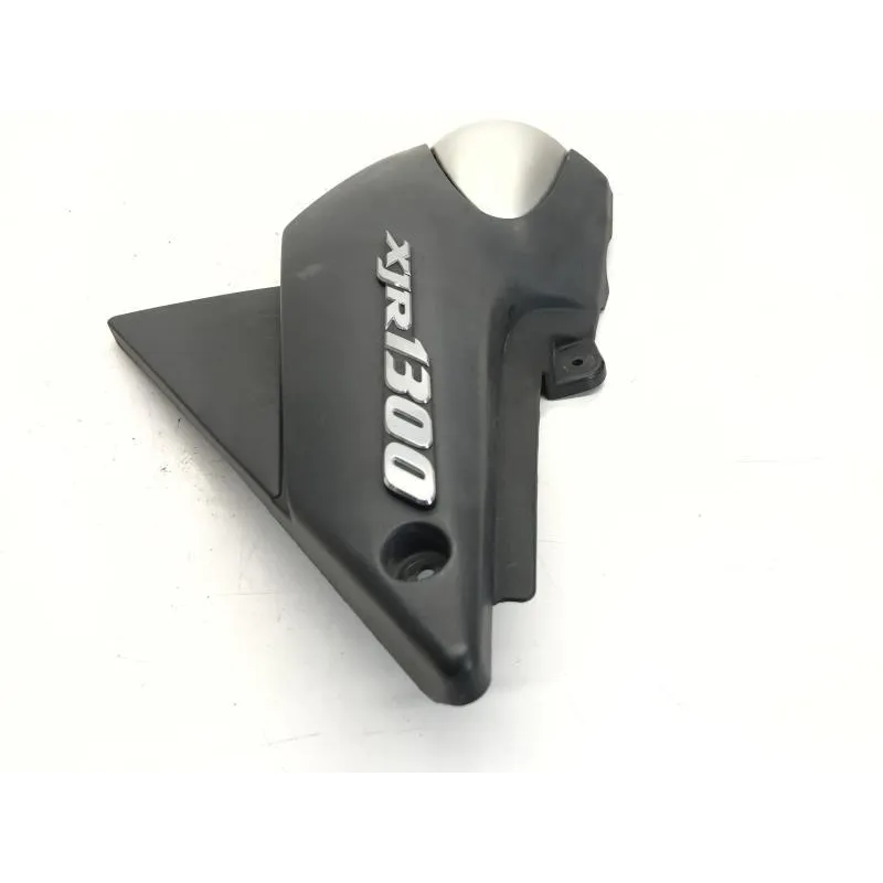 Cache carenage sous selle gauche YAMAHA XJR 1300 1999-2001
