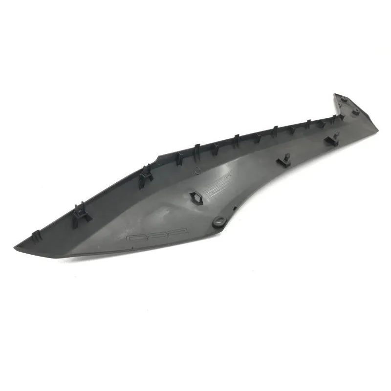 Cache carenage sous selle gauche YAMAHA XP 560 2020-2021 TMAX