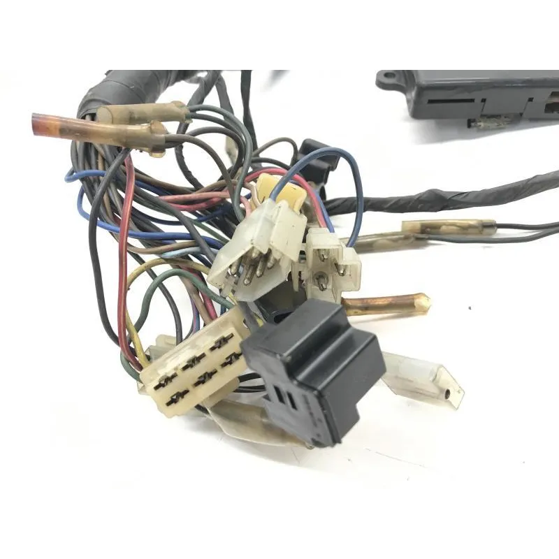 Faisceau electrique YAMAHA RZ 250 R 1983 29L