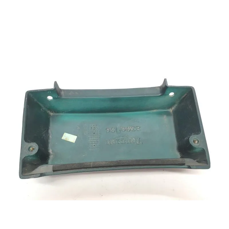 Cache jonction coque arriere TRIUMPH TROPHY 900 1992-1995