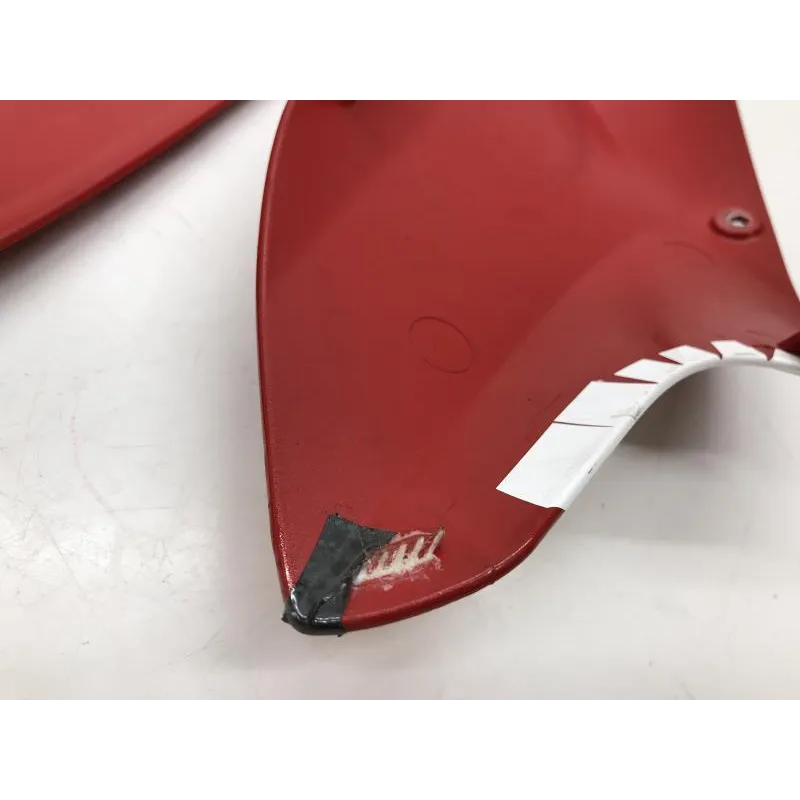 Cache flanc de carenage droit DUCATI PANIGALE 1199 S 2012-2015