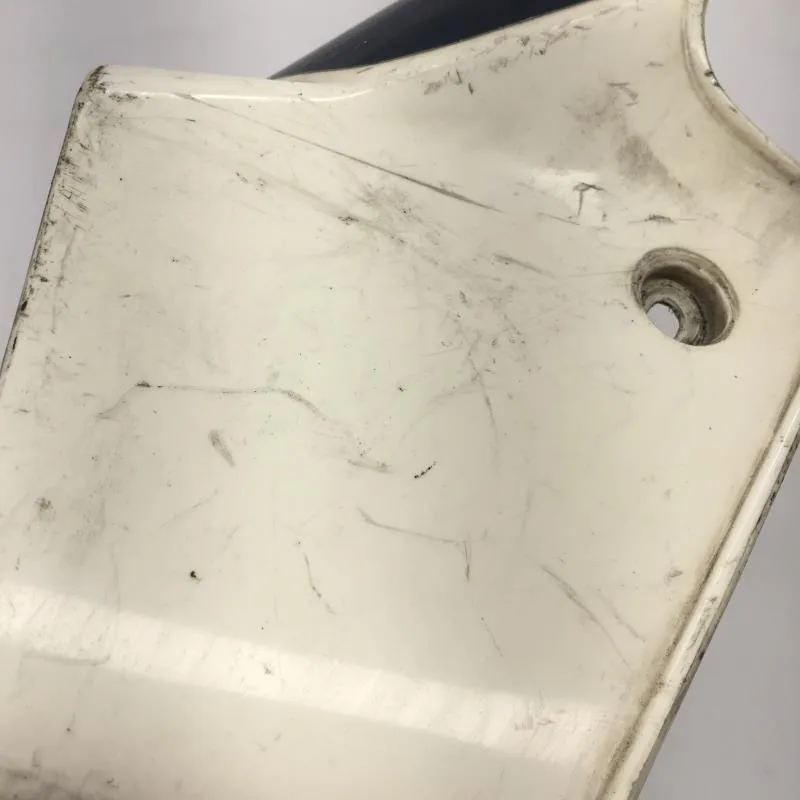 Cache carenage face avant SUZUKI DR 125 1985-1988