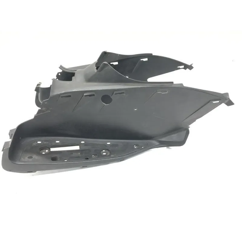 Cache carenage centrale marche pieds plancher YAMAHA YPR 125 2010-2013 XMAX