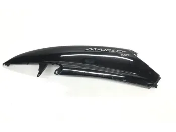 Cache carenage coque arriere gauche YAMAHA YP 400 2004-2006 MAJESTY