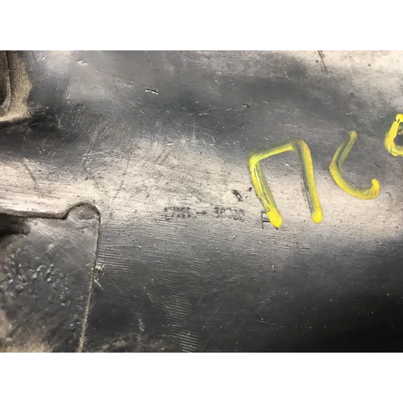 Cache lateral droit SUZUKI GT 185 1973-1977