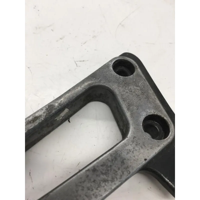 Platine et repose pieds arriere gauche KAWASAKI KLR 600 1991-1994