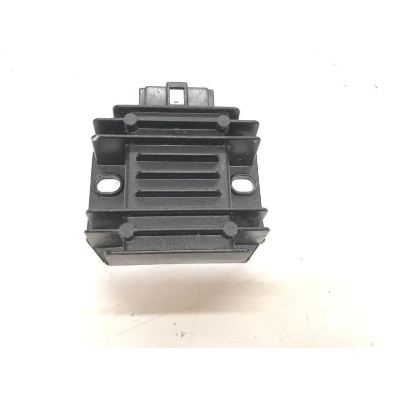 Regulateur charge batterie YAMAHA GPD 125 2015-2019 NMAX
