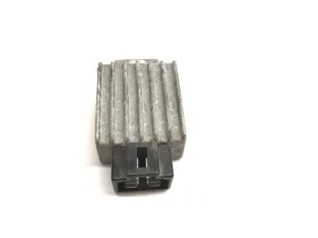 Regulateur charge batterie KYMCO AGILITY 50 2005-2008 R10 PREMIUM 4T