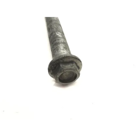 Axe de roue arriere KAWASAKI Z 750 2004-2006