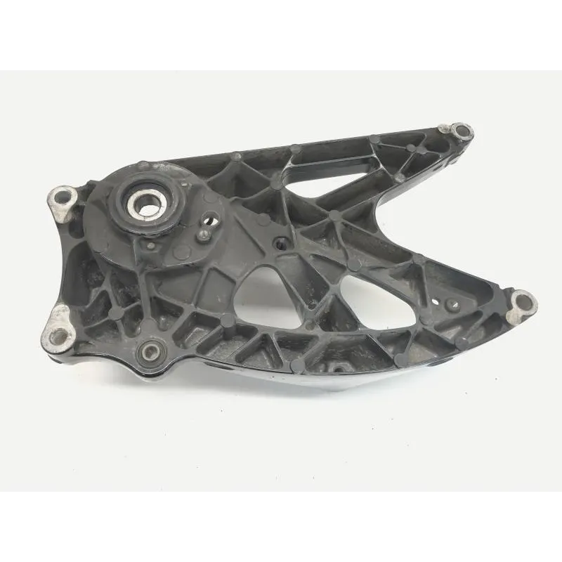 Bras support pot echappement YAMAHA GPD 125 2015-2019 NMAX