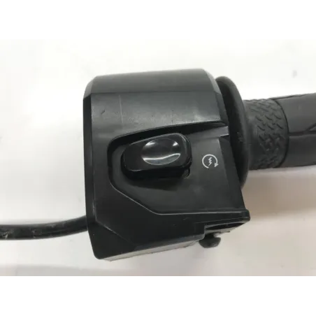 Commodo droit YAMAHA GPD 125 2015-2019 NMAX