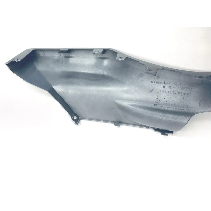 Demi sabot gauche SUZUKI UH 125 2002-2006 BURGMAN