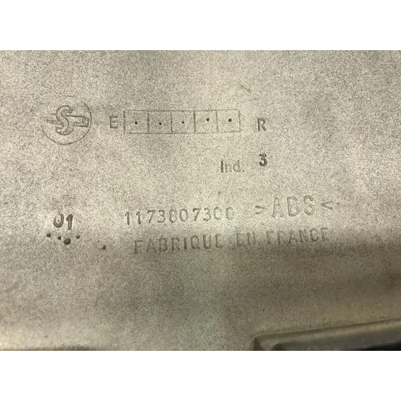 Cache carenage coque arriere PEUGEOT ELYSEO 125 1998-2002