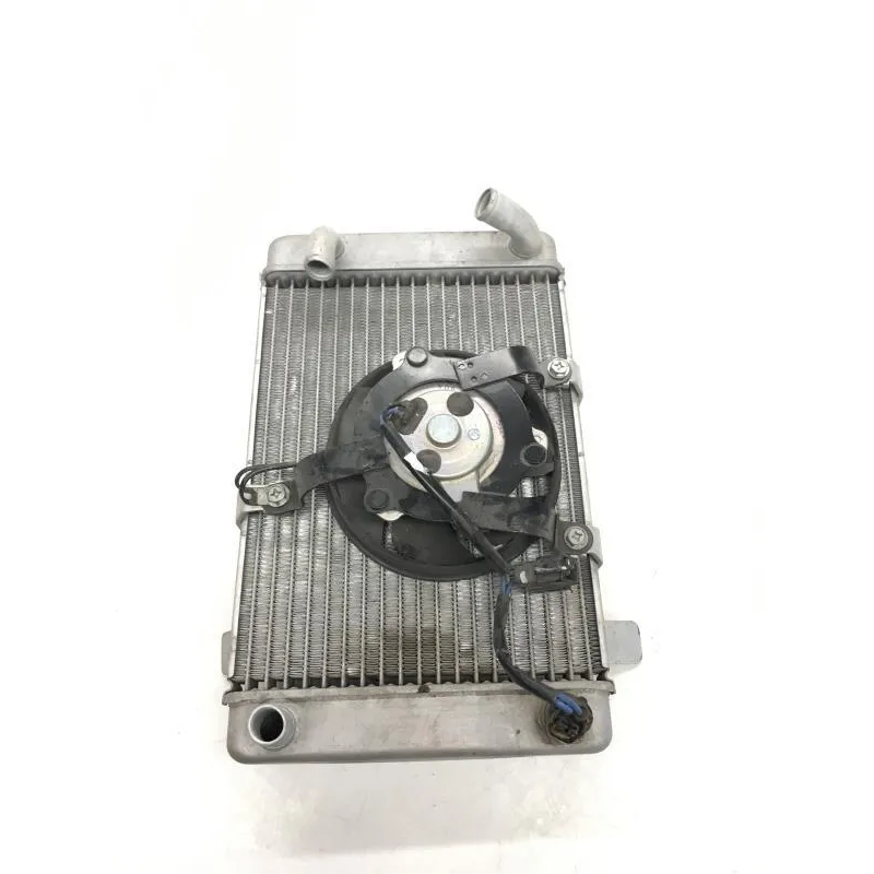 Radiateur eau SUZUKI AN 400 2003-2006 BURGMAN