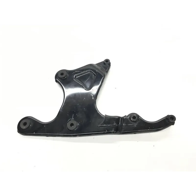 Support echappement SUZUKI AN 400 2003-2006 BURGMAN