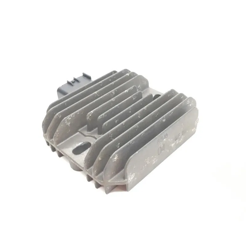 Regulateur charge batterie SUZUKI AN 400 2003-2006 BURGMAN