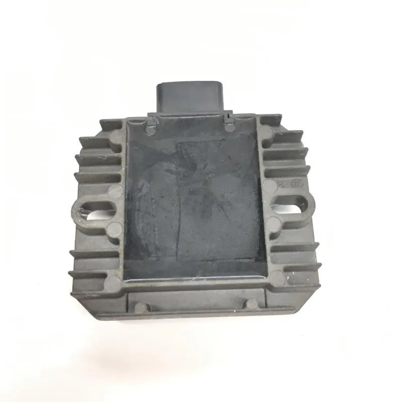 Regulateur charge batterie SUZUKI AN 400 2003-2006 BURGMAN