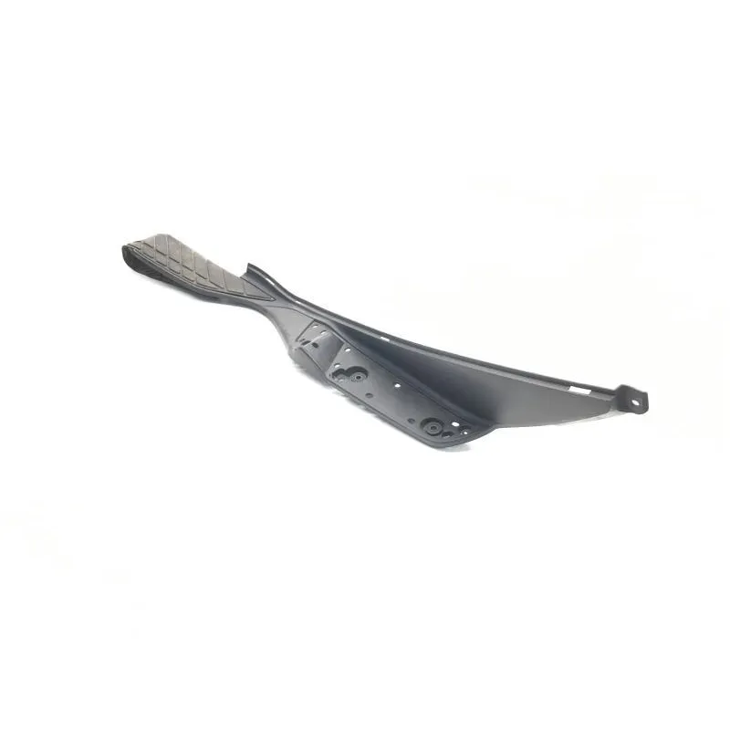Plancher marche pied gauche SUZUKI AN 400 2003-2006 BURGMAN