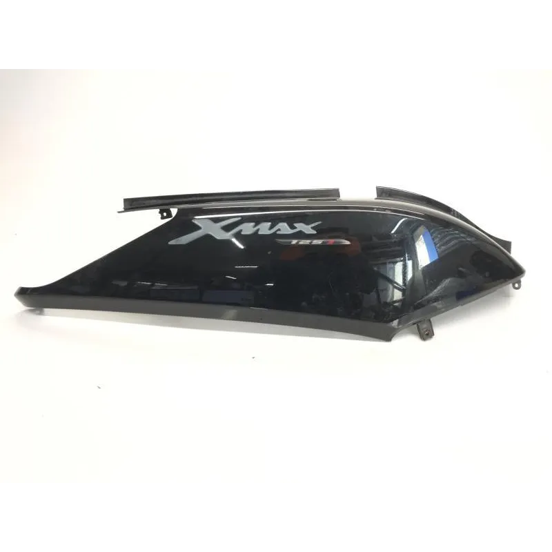 Cache carenage coque arriere droit YAMAHA YPR 125 2006-2009 XMAX