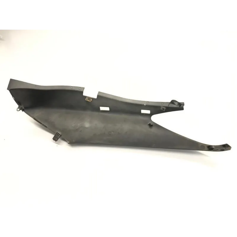 Cache carenage coque arriere droit YAMAHA YPR 125 2006-2009 XMAX