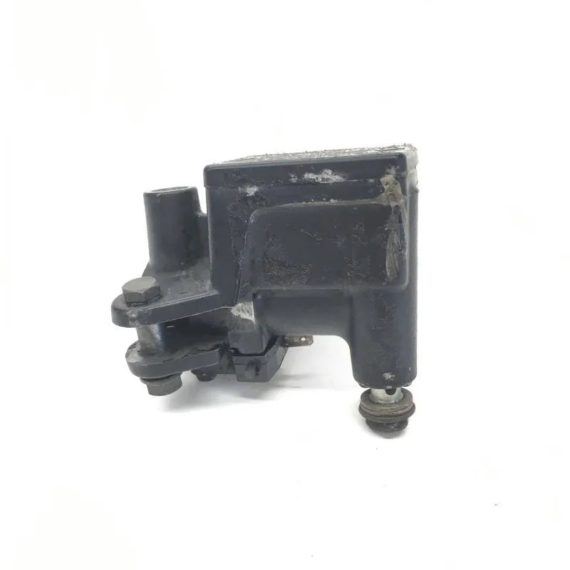 Maitre cylindre frein avant KAWASAKI BN 125 1998-1999 ELIMINATOR