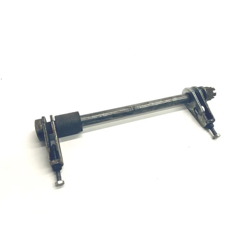 Axe de roue arriere HONDA CL 250 1971 K0 SCRAMBLER