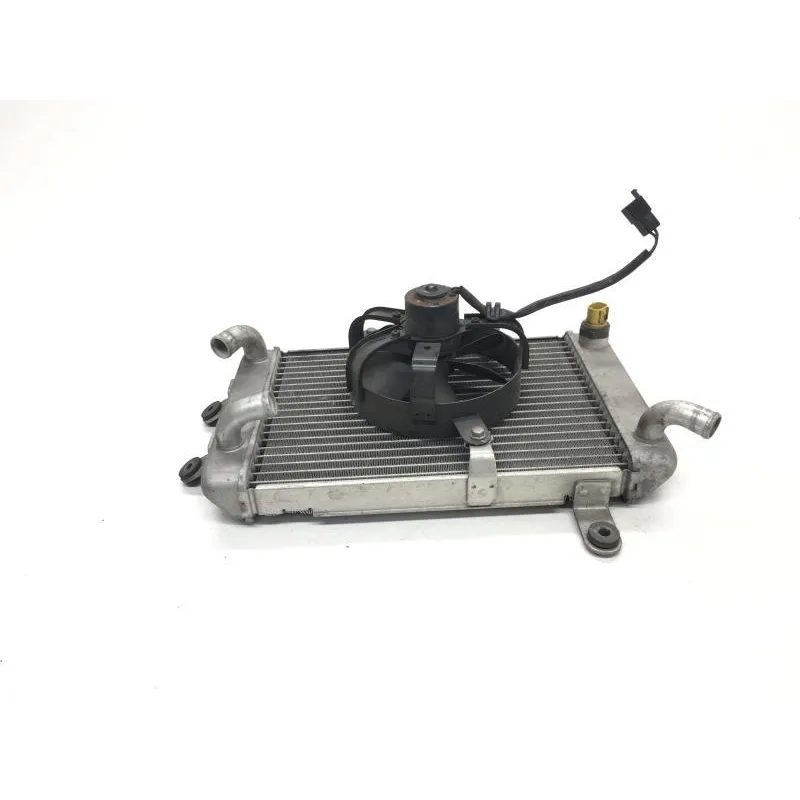 Radiateur eau SUZUKI AN 400 1999-2002 BURGMAN
