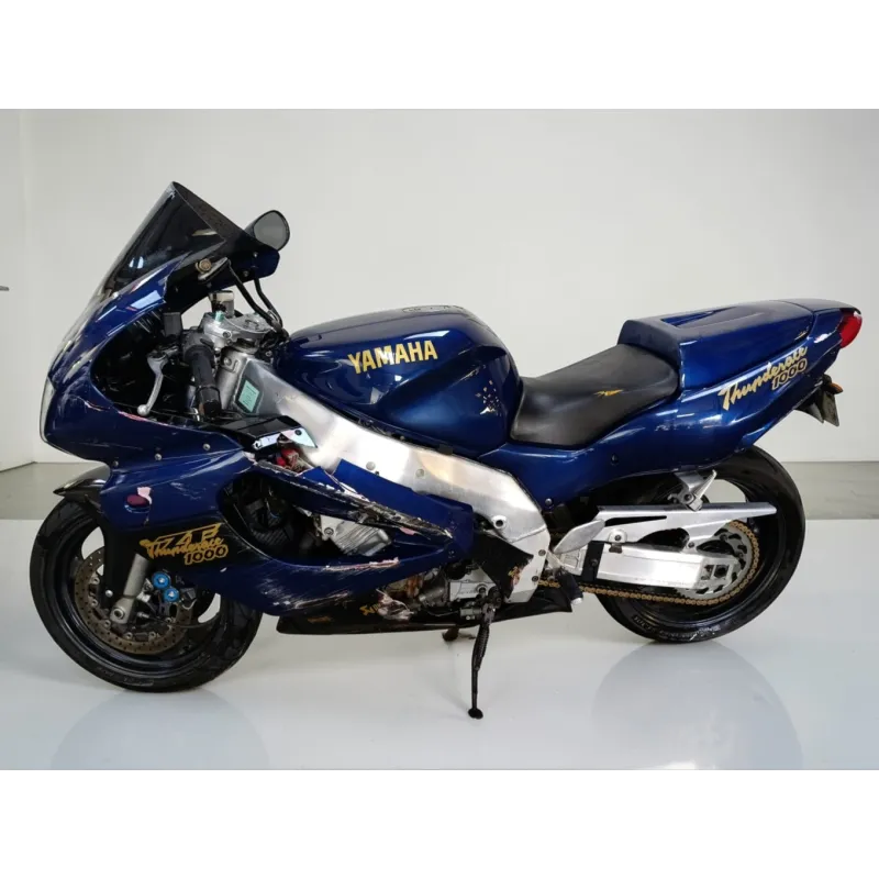 YAMAHA YZF 1000 THUNDERACE