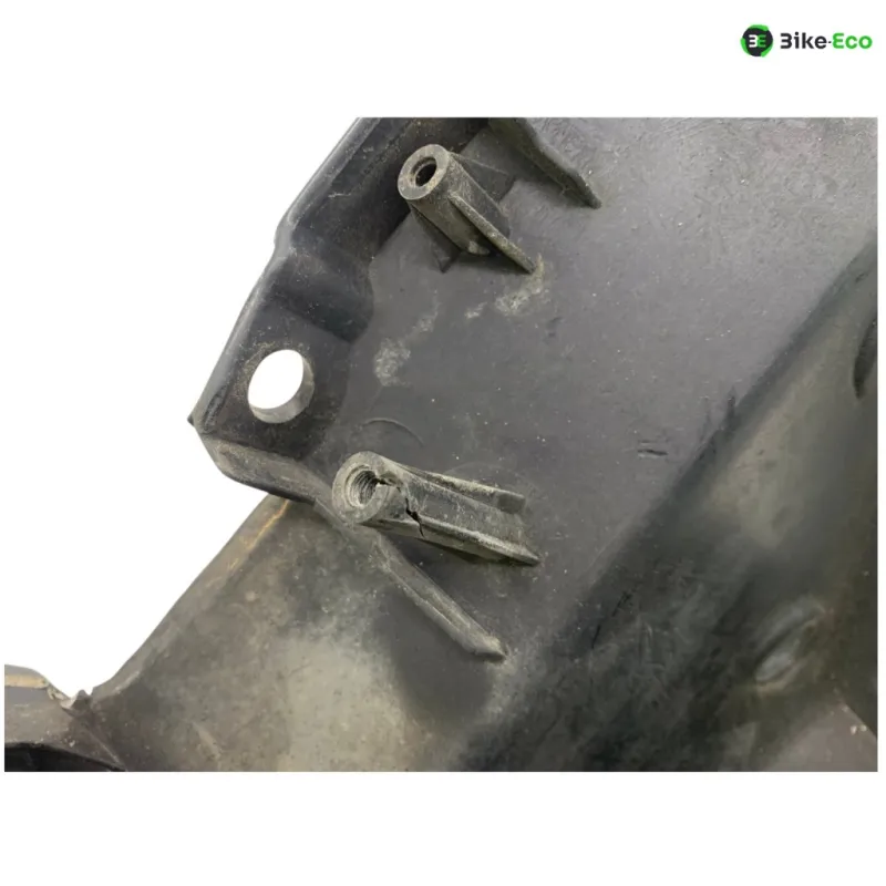 Cache carenage coque arriere KAWASAKI GPZ 900 R 1984-1986 NINJA