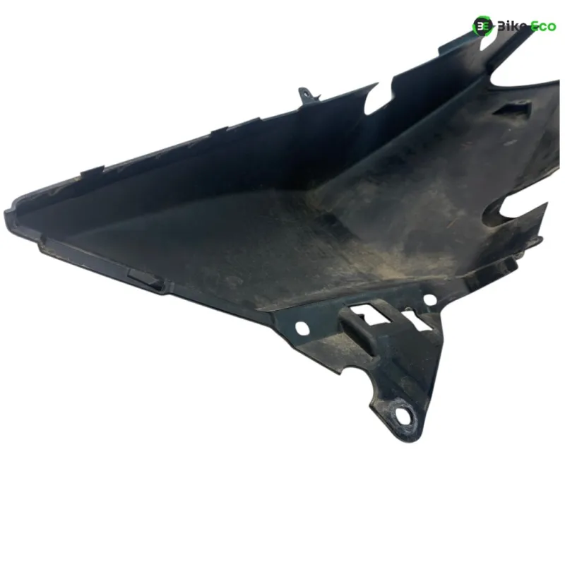 Cache carenage coque arriere droit YAMAHA XP 500 2008-2011 TMAX