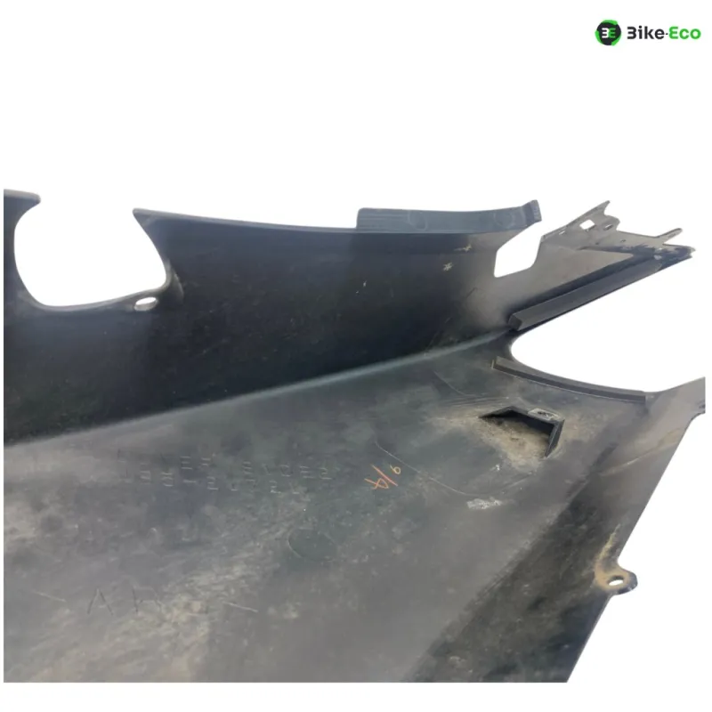 Cache carenage coque arriere droit YAMAHA XP 500 2008-2011 TMAX