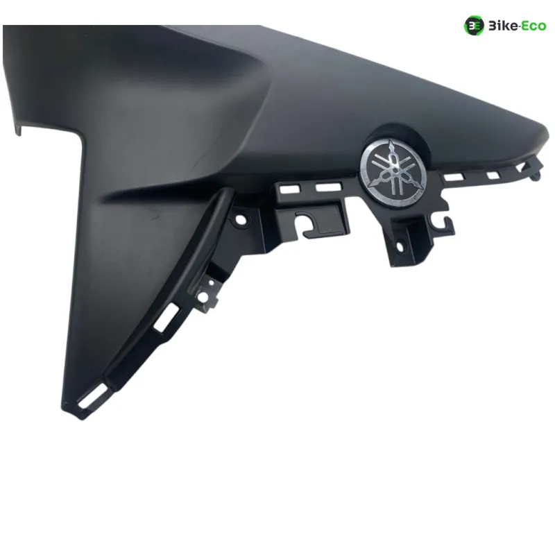 Cache flanc de carenage droit YAMAHA YPR 125 2018-2020 XMAX