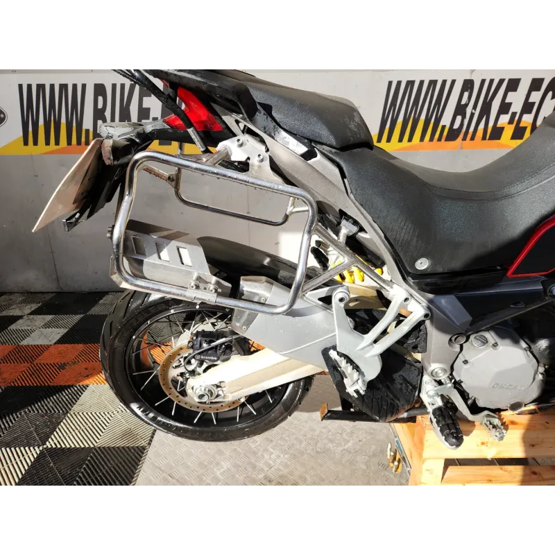 DUCATI MULTISTRADA 1200 ENDURO