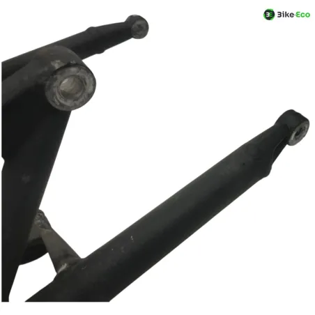 Boucle cadre arriere TRIUMPH STREET TRIPLE R 675 2009-2011