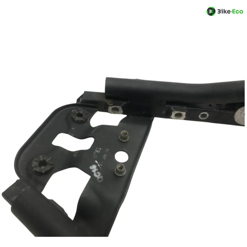 Boucle cadre arriere TRIUMPH STREET TRIPLE R 675 2009-2011