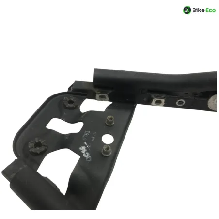 Boucle cadre arriere TRIUMPH STREET TRIPLE R 675 2009-2011