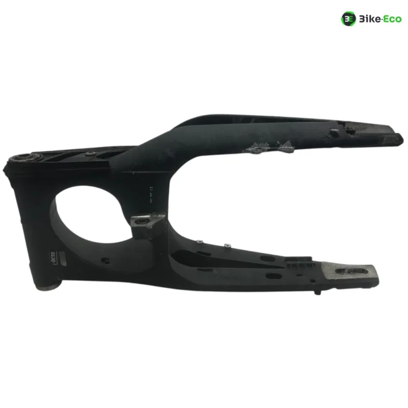 Bras oscillant TRIUMPH STREET TRIPLE R 675 2009-2011