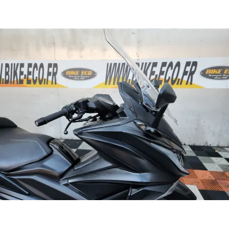 KYMCO AK 550