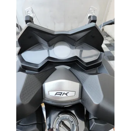 KYMCO AK 550