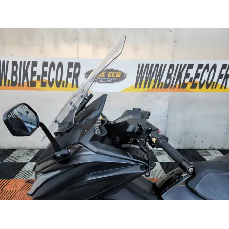 KYMCO AK 550