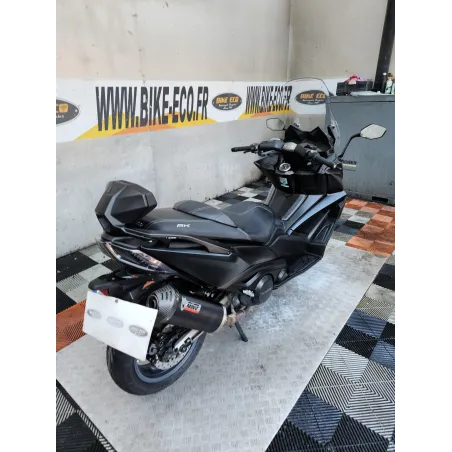 KYMCO AK 550