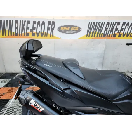 KYMCO AK 550