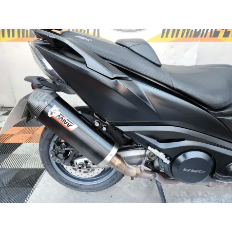 KYMCO AK 550