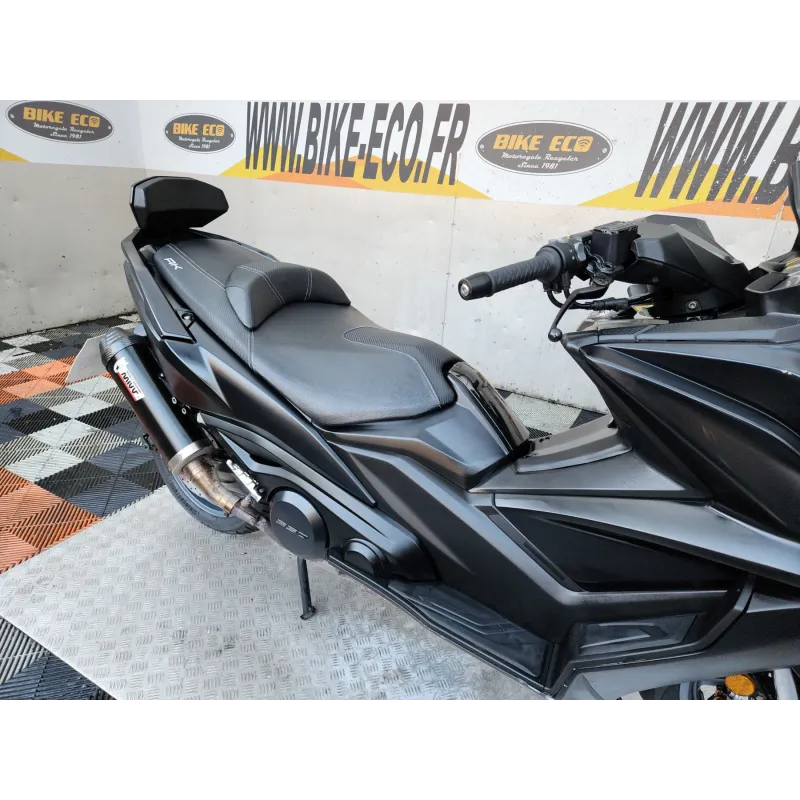 KYMCO AK 550