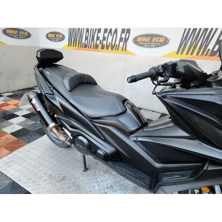 KYMCO AK 550