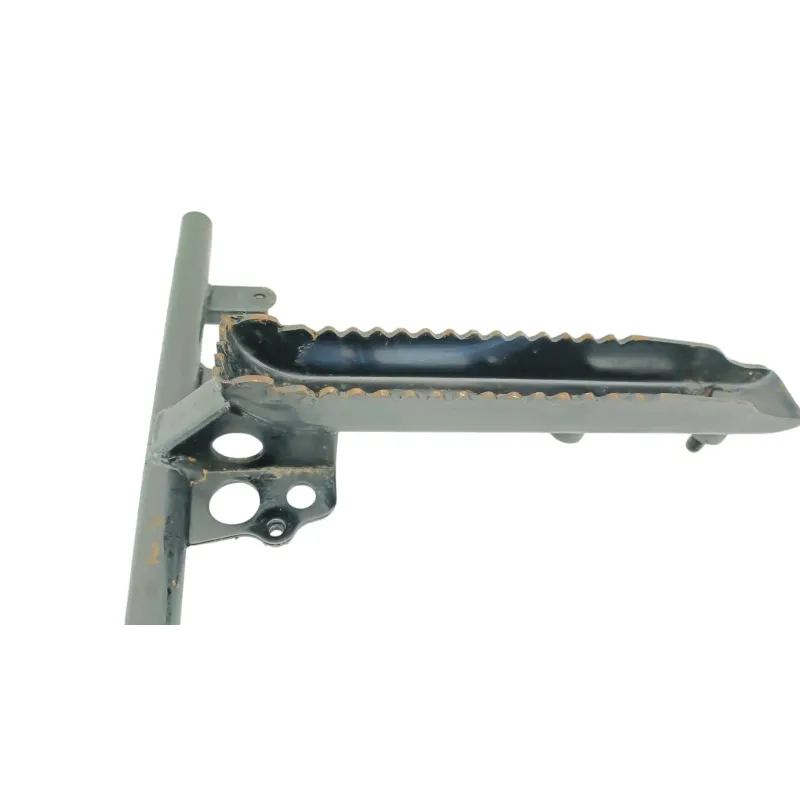 Platine avant droite KYMCO MXU 300 2005 - 2018